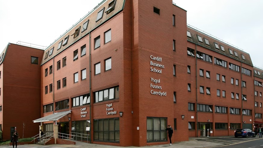 英国卡迪夫大学